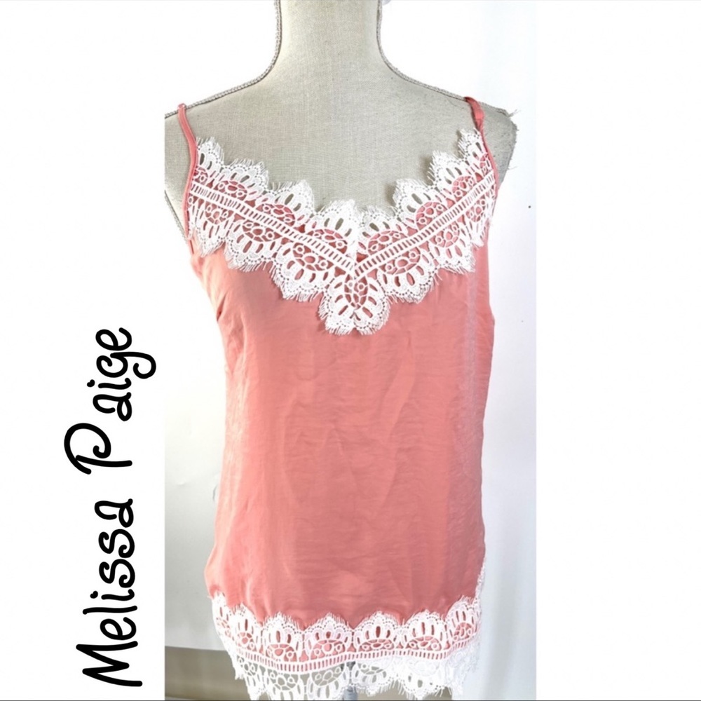 Melissa Paige coral peach Sleeveless lace top